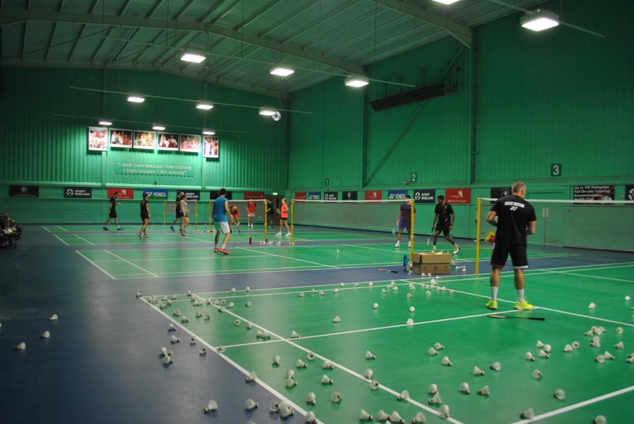 National Badminton Centre Lodge & Health Club Milton Keynes Exteriör bild